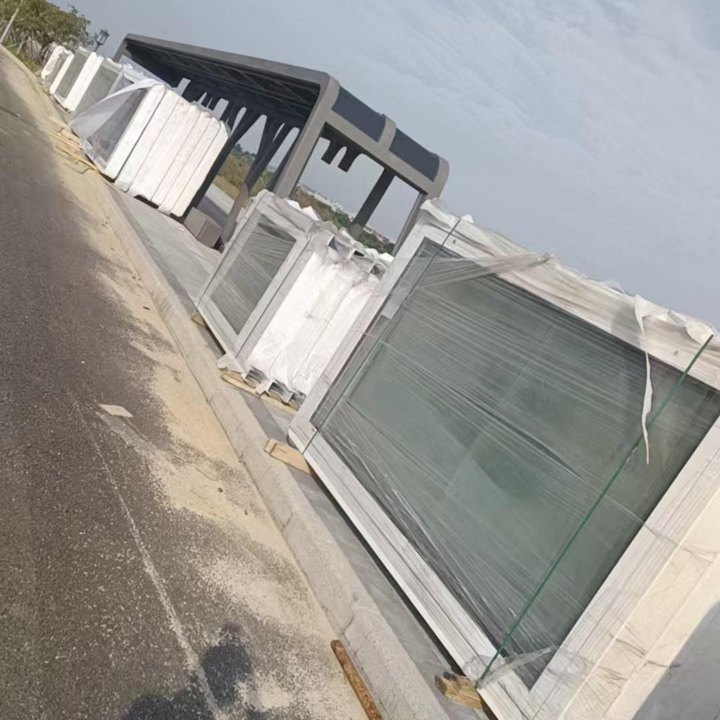 富山工业区公交站