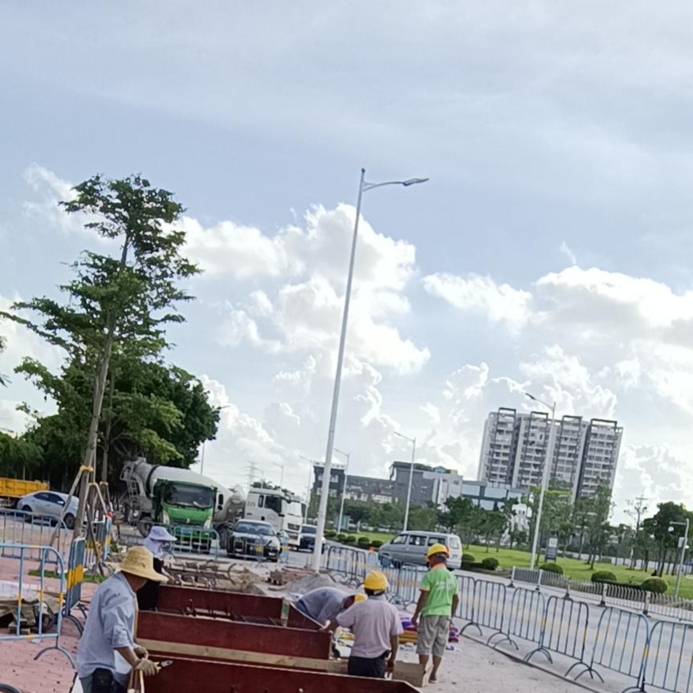 屏北二路公交站